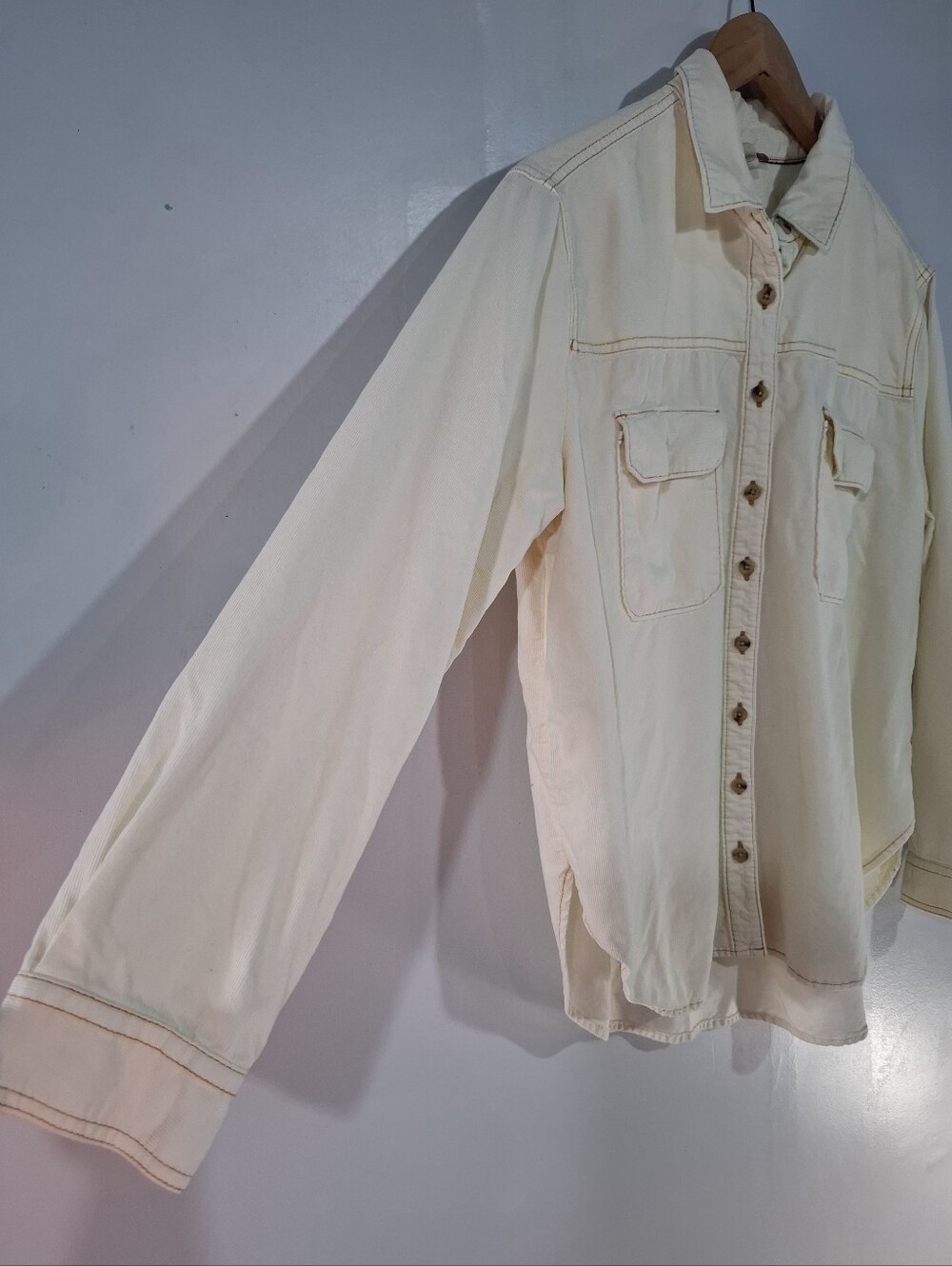 Pilcro Women's Button Down Shirt Corduroy Sz M Relaxed Soft Cotton Utility Fall - Picture 4 of 12